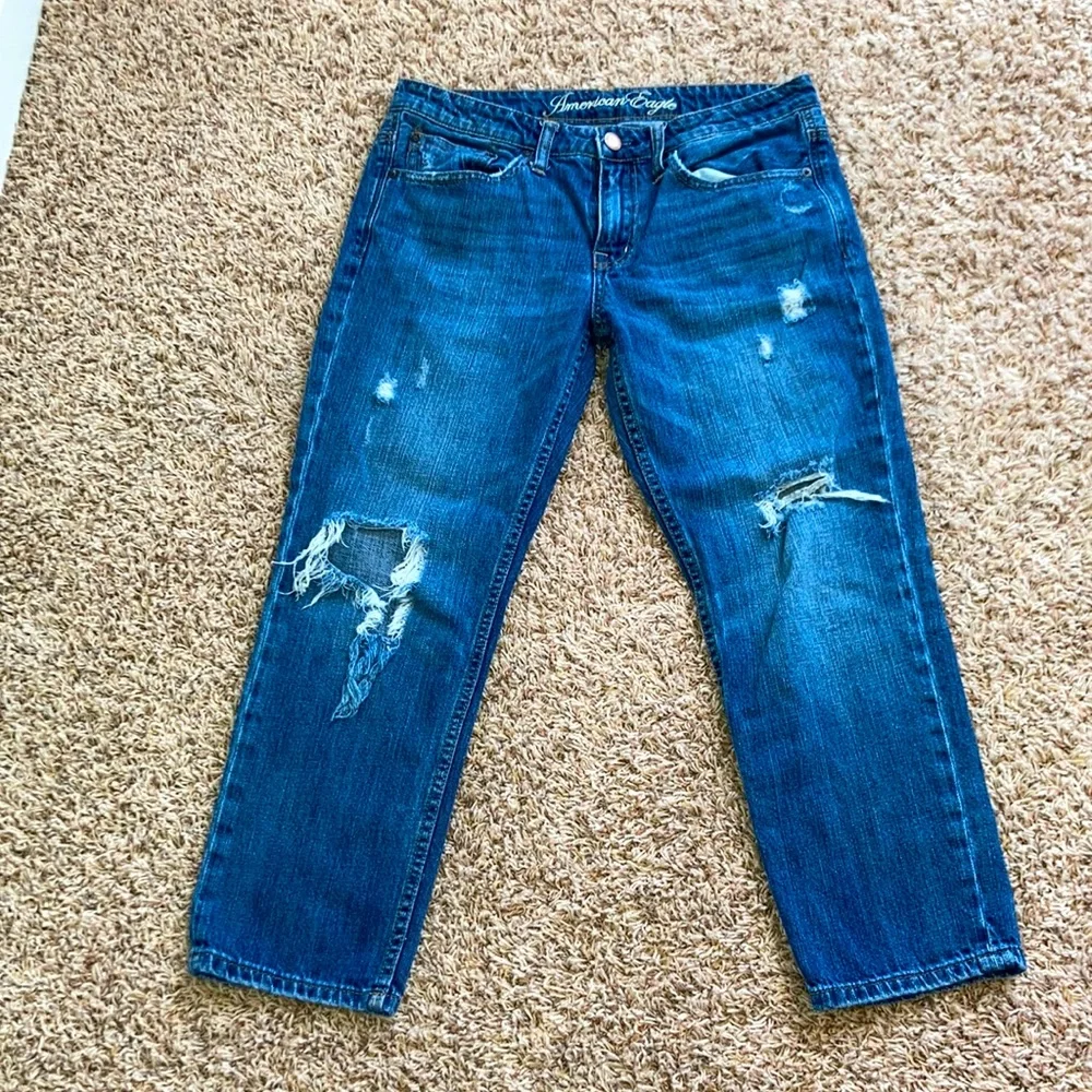 American eagle boyfriend 100% cotton distressed straight leg jeans sz 6 GUC - Picture 1 of 8